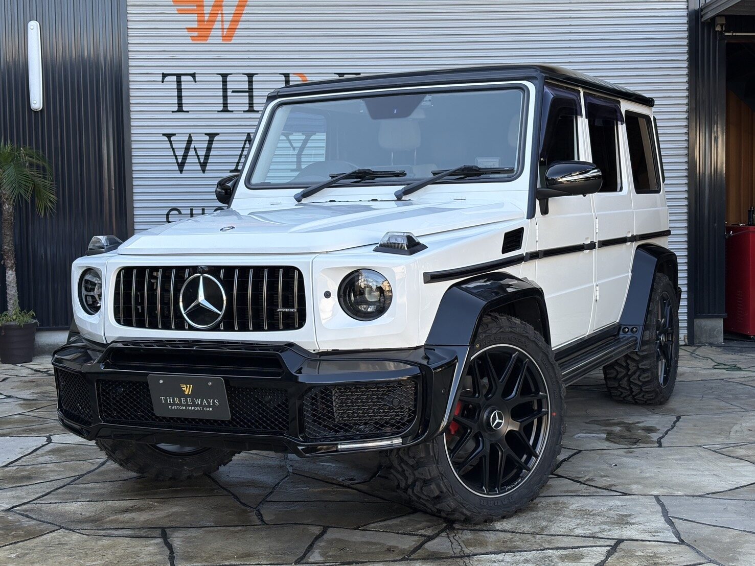 メルセデス AMG G63 ホワイトカスタム
