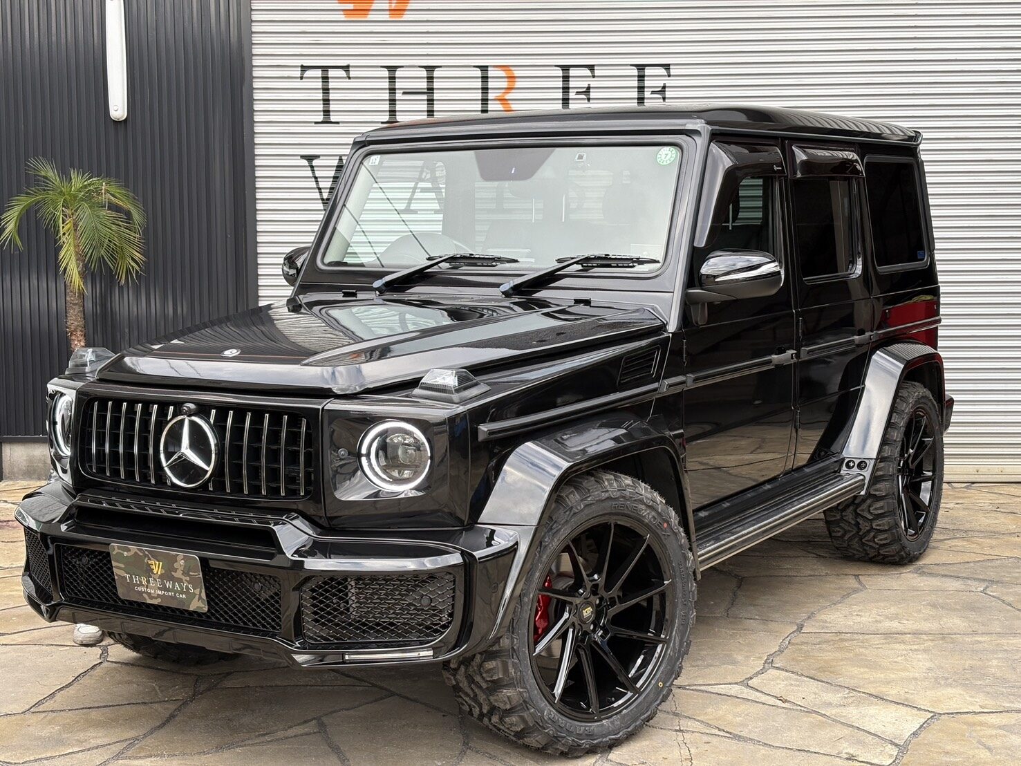 メルセデス AMG G63 オールブラックカスタム